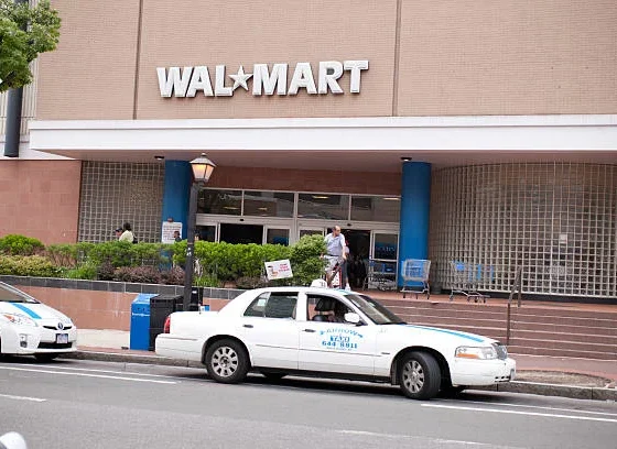 kentucky walmart police presence